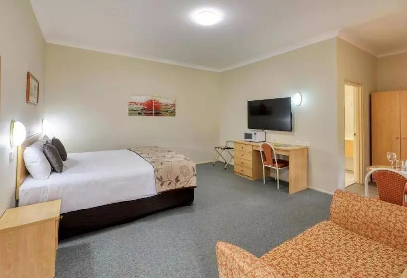 مُتل Country Gardens Motor Inn