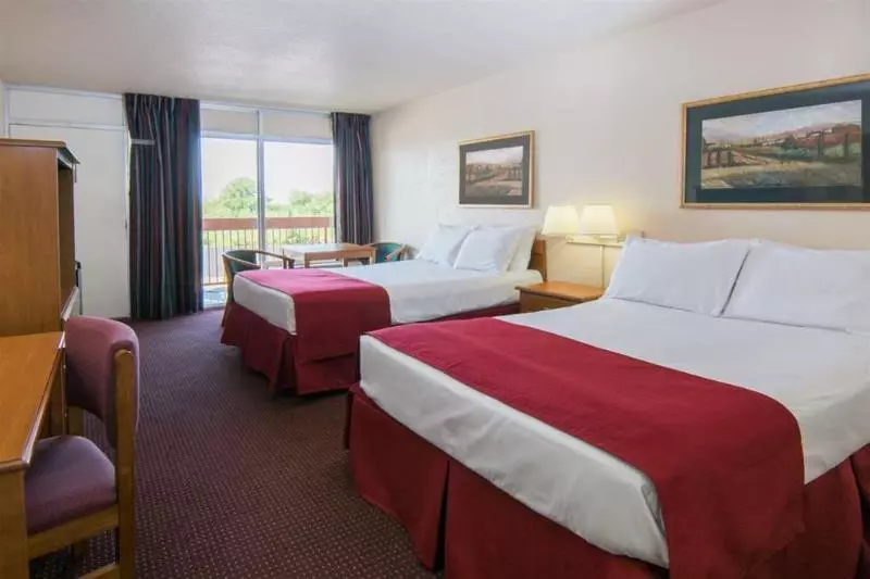 モーテル Knights Inn Temple