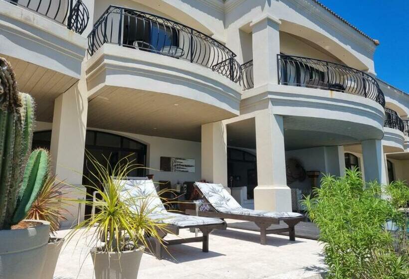 פנסיון Lodge On Lake