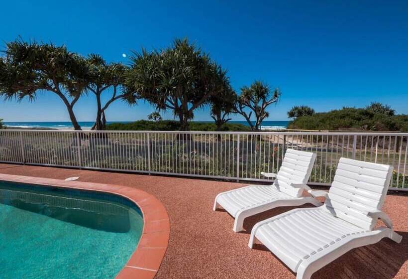 Regency On The Beach