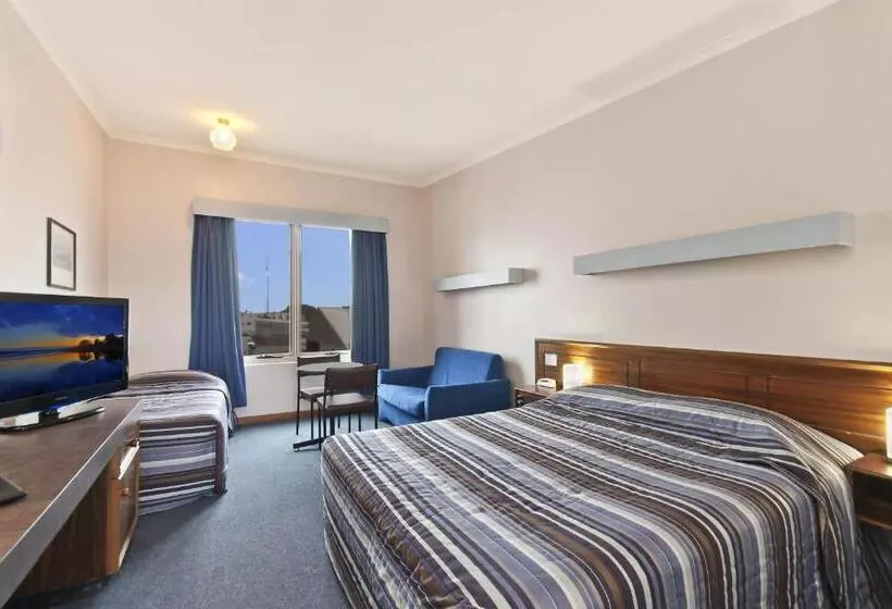 William Dutton Motel