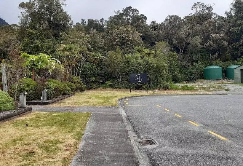 فندق صغير Haka House Franz Josef