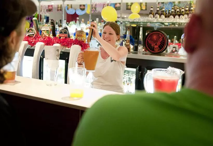 فندق صغير Urban Central Accommodation