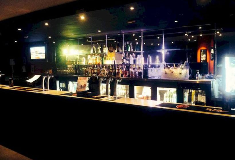 فندق صغير Urban Central Accommodation