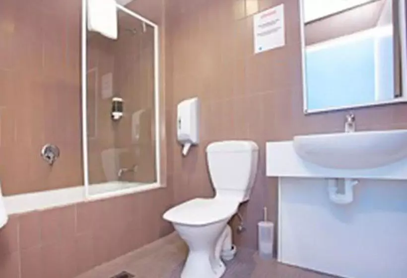 فندق صغير Urban Central Accommodation