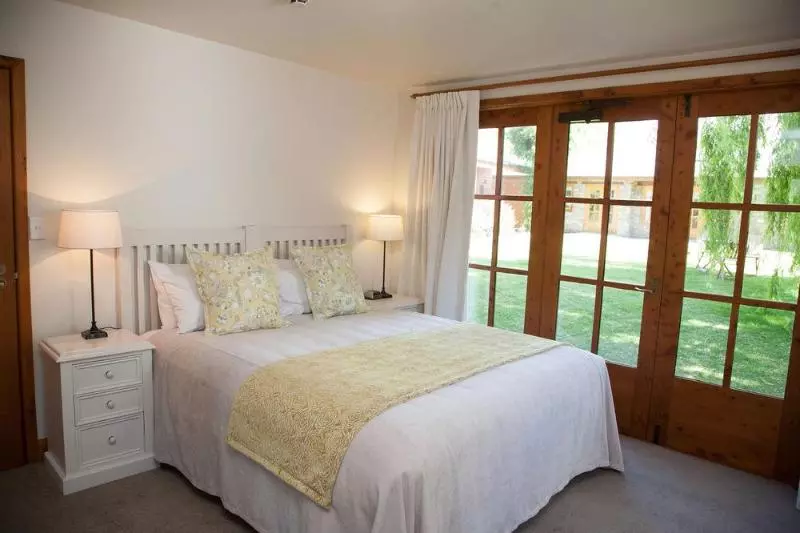 Bed and Breakfast Wanaka Homestead Lodge & Cottages