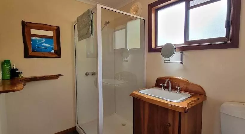 Eastern Reef Cottages