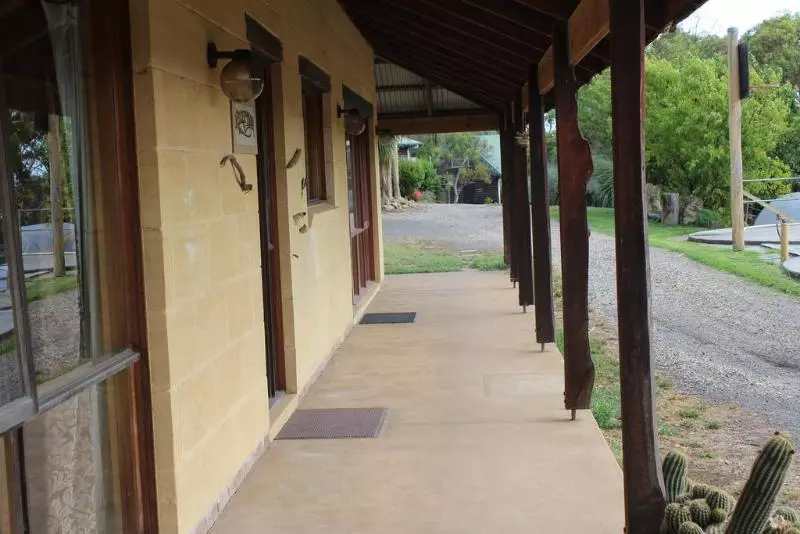 Eastern Reef Cottages