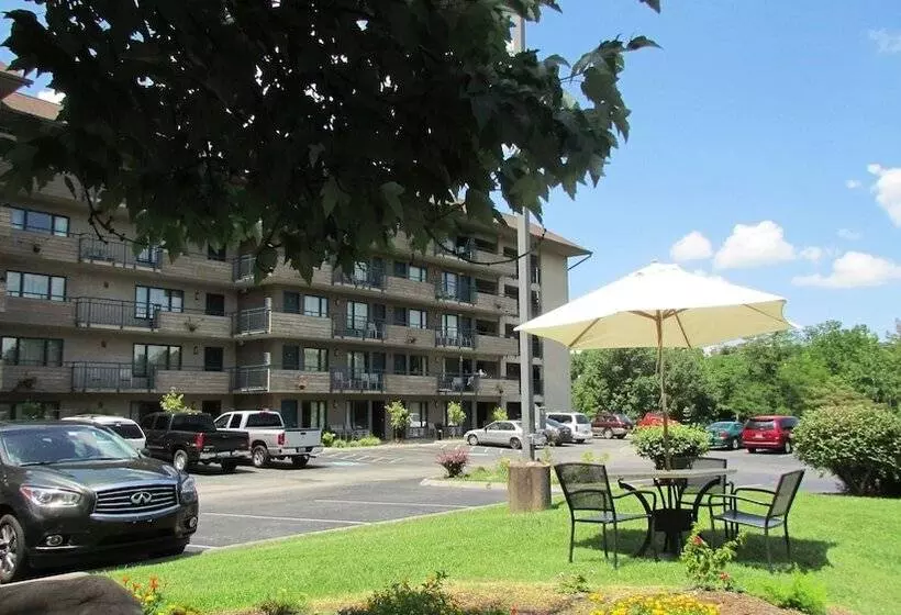 Arbors At Island Landing Hotel & Suites