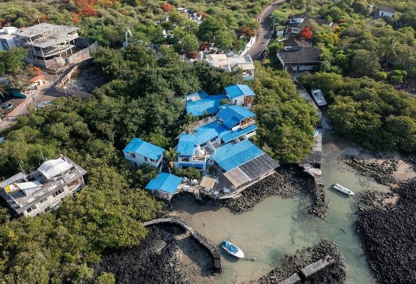 فندق Blu Galapagos Sustainable Waterfront Lodge