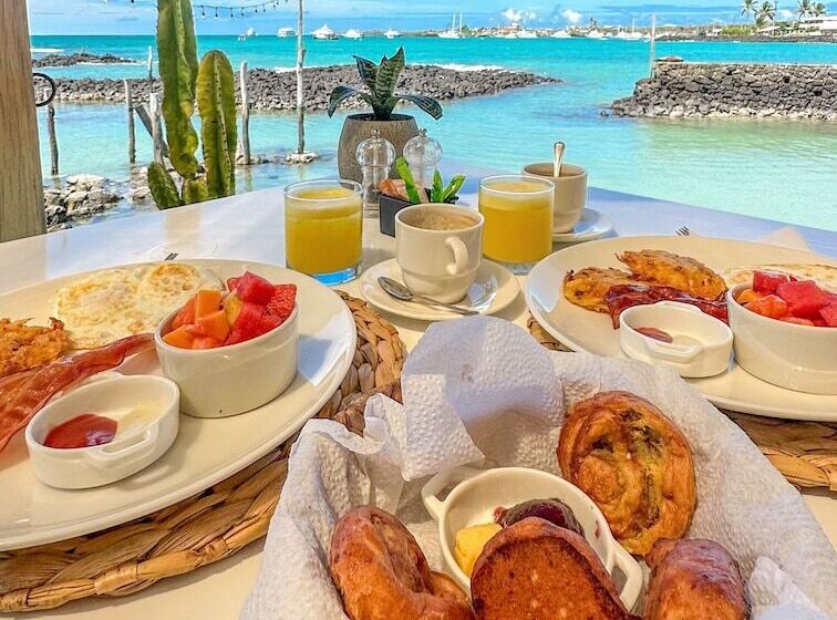 فندق Blu Galapagos Sustainable Waterfront Lodge