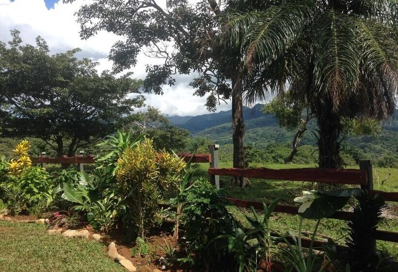 فندق Coffee Mountain Inn