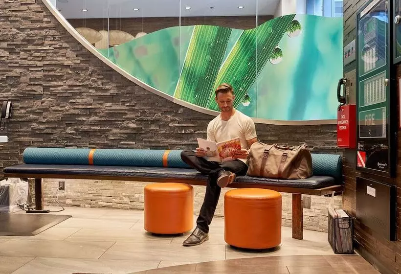 Even Hotel New York Times Square South, An Ihg