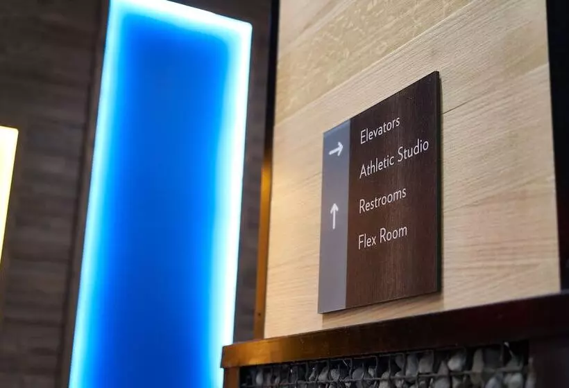 Even Hotel New York Times Square South, An Ihg