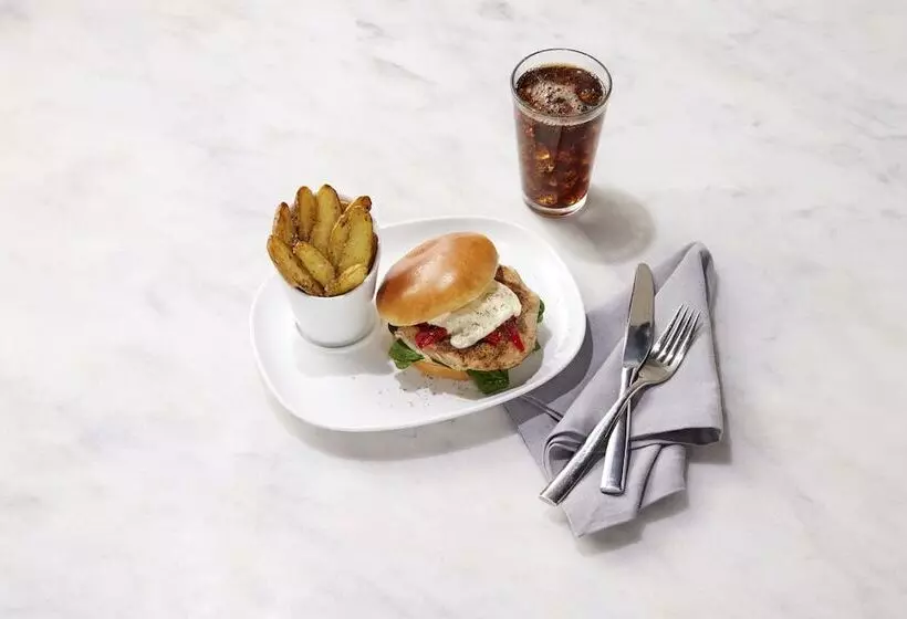 Even Hotel New York Times Square South, An Ihg