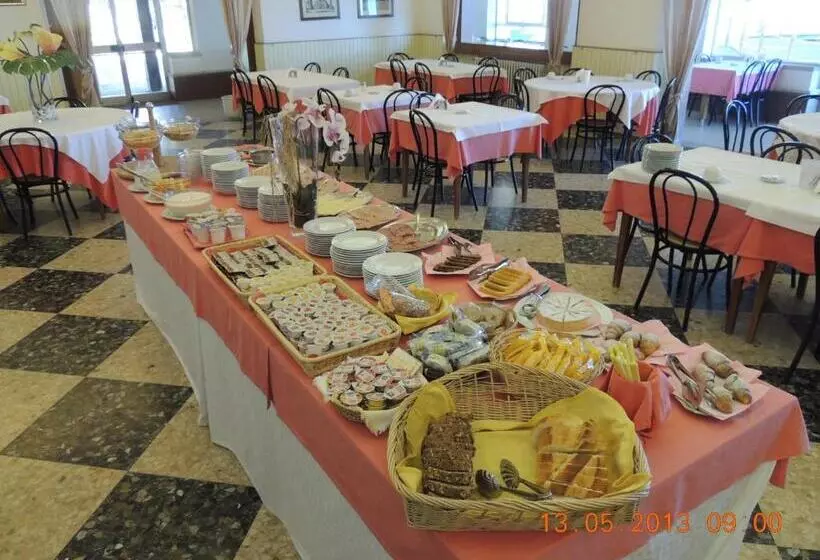 هتل Gasparina Village