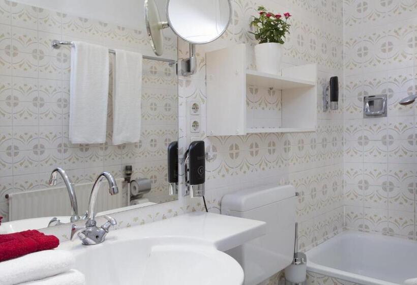 فندق Gästehaus Kaiserhof Lübeck