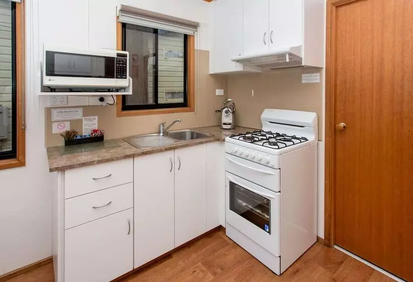 Отель Ingenia Holidays Torquay