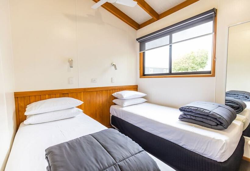 בית מלון כפרי Nrma Ballarat Holiday Park