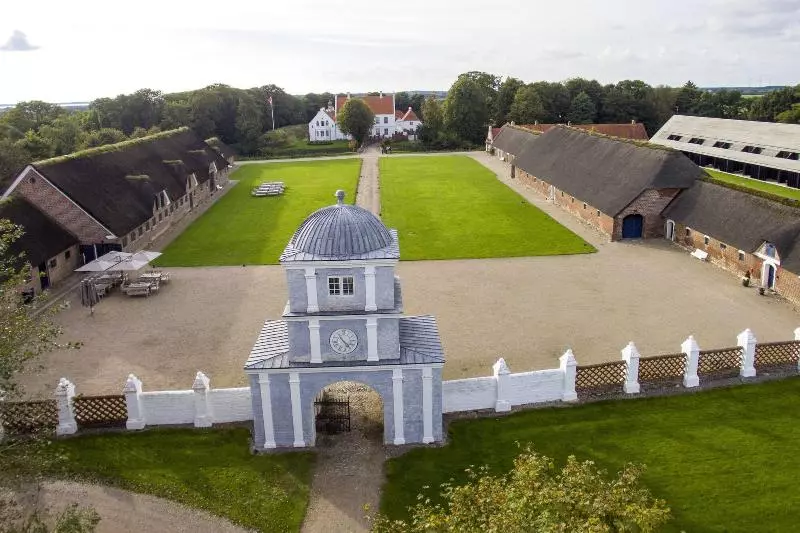 فندق Nørre Vosborg