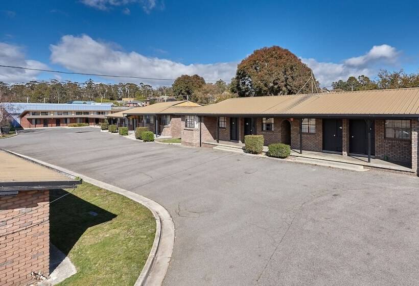 בית מלון כפרי Olde Tudor