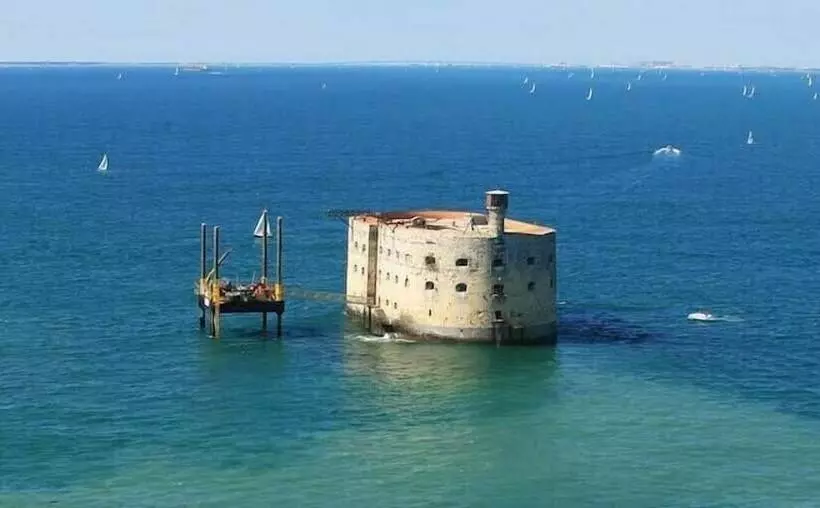 Отель Plaisirs Nature à La Pignade