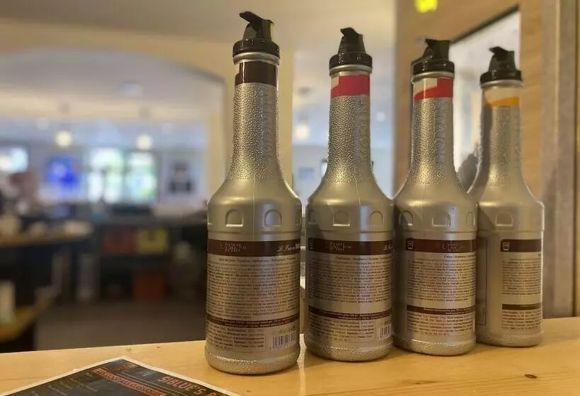 Отель Plaisirs Nature à La Pignade