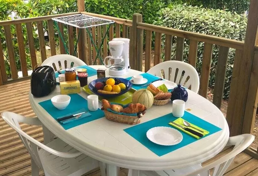 Отель Plaisirs Nature à La Pignade