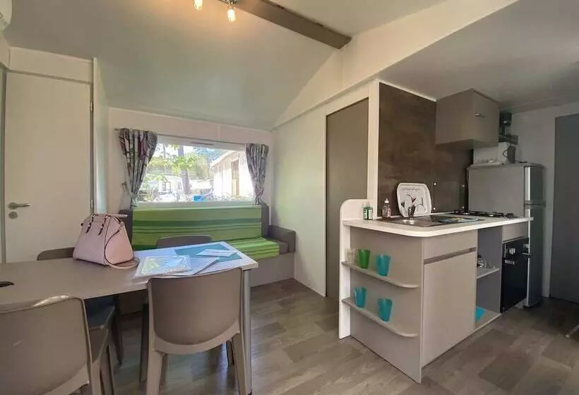 Отель Plaisirs Nature à La Pignade