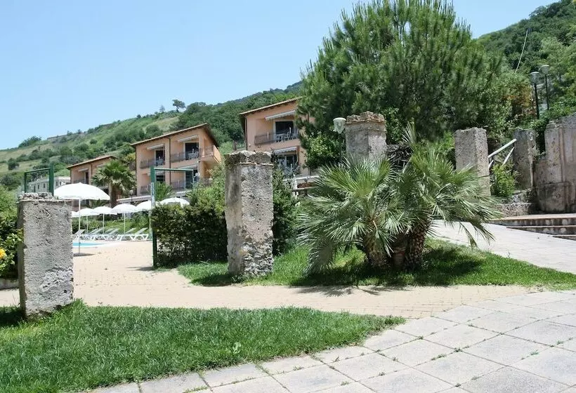 هتل Pietre Bianche