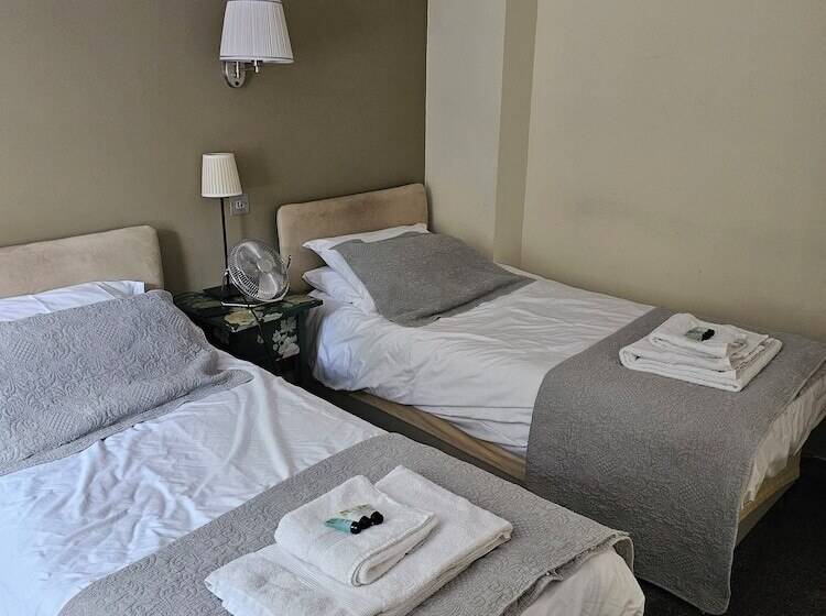 ホテル The Barleycorn