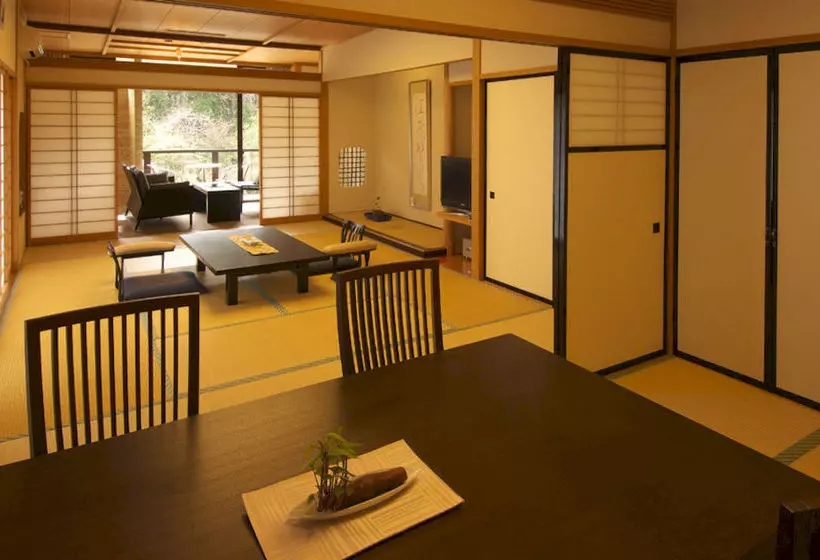 Okunoin Hotel Tokugawa