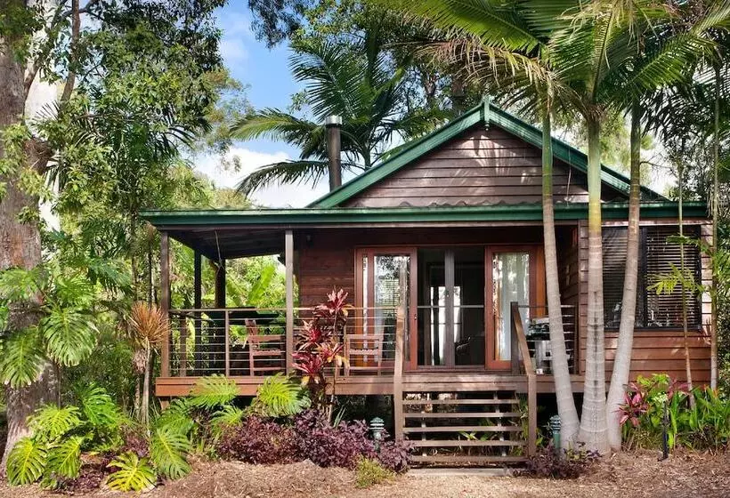 Lake Weyba Cottages Noosa