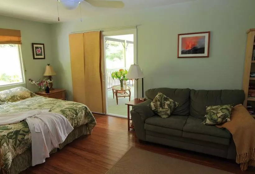 Ohia House Bed And Breakfast