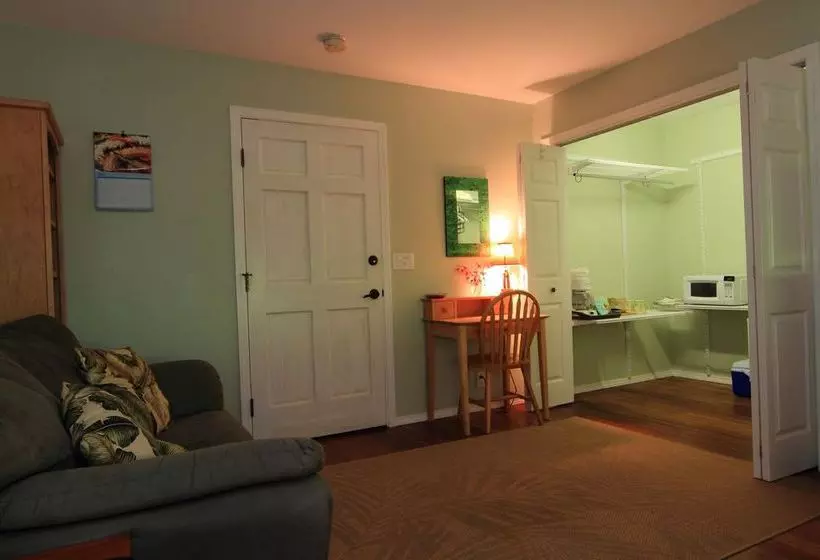 Ohia House Bed And Breakfast