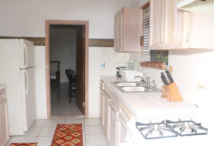 Pension The Sugar Apple