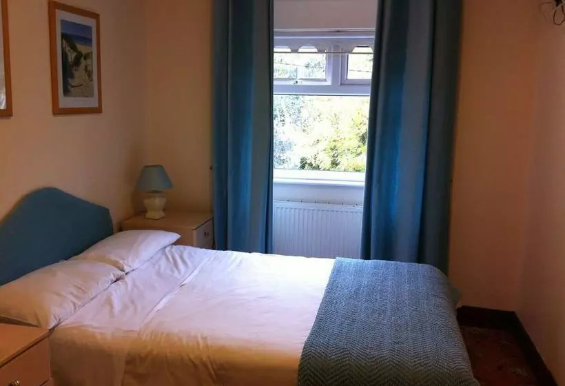 Пансион Moat Lodge