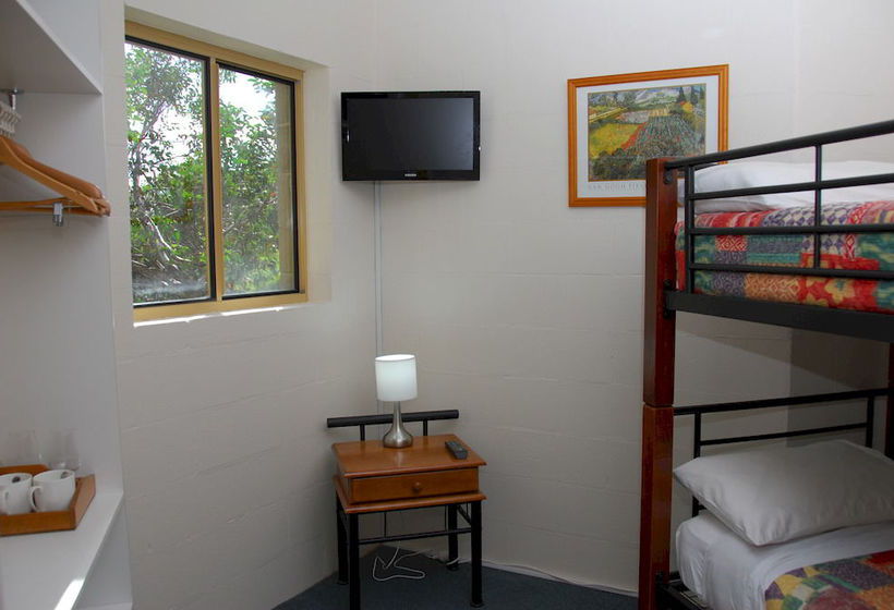 بنسيون Summit Ridge Alpine Lodge