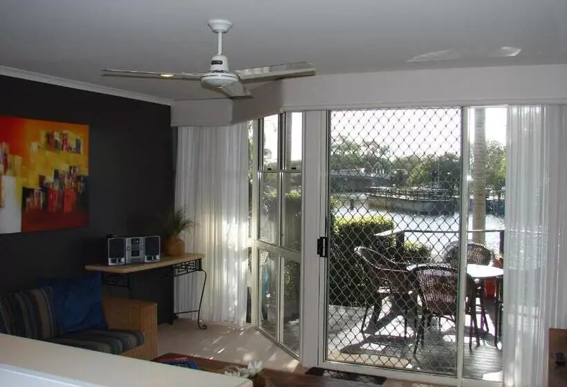 Portside Noosa Waters