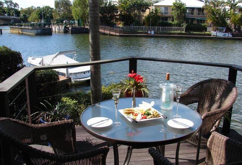 Portside Noosa Waters