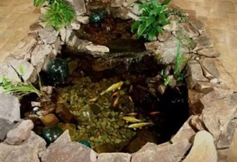 Sandy Salmon Bed & Breakfast Lodge