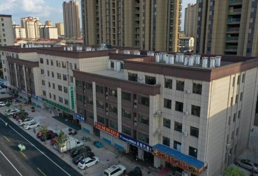 فندق Green Tree Inn Express Weifang Zhucheng Longyuan Shangcheng