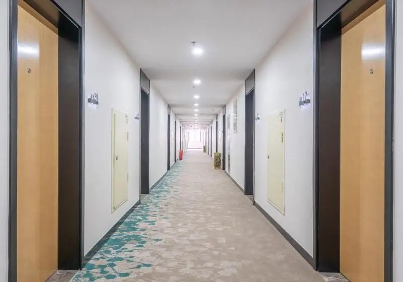 ホテル Green Tree Inn Express Weifang Zhucheng Longyuan Shangcheng