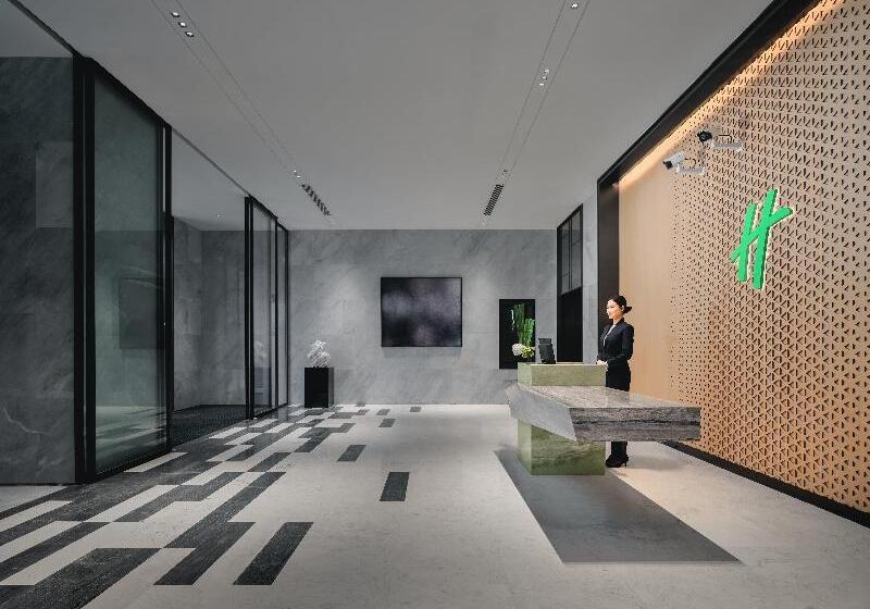 Holiday Inn & Suites Kunshan Huaqiao, An Ihg Hotel F1 Racing Preferred