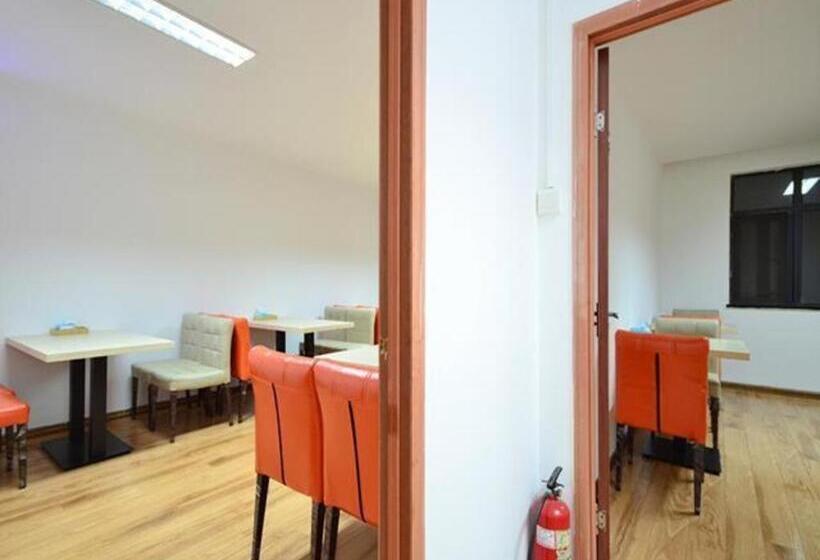 Hotel Jtour Inn Wuchang Zhongnan University Of Economics And Law