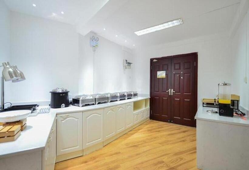 Hotel Jtour Inn Wuchang Zhongnan University Of Economics And Law