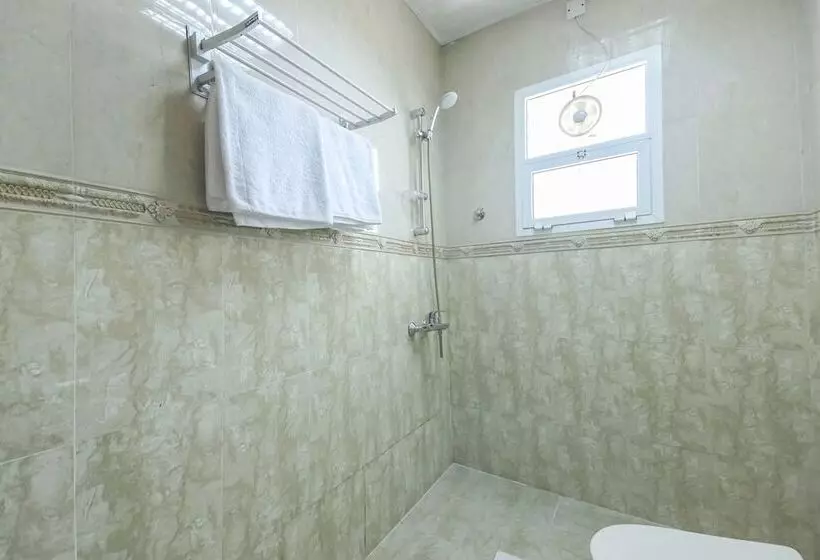 هتل Oyo 111 Al Thabit