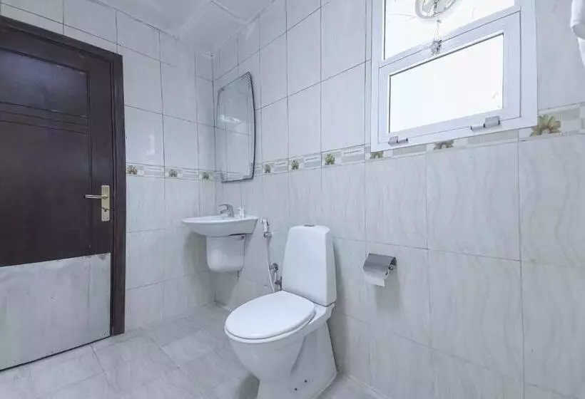 هتل Oyo 111 Al Thabit