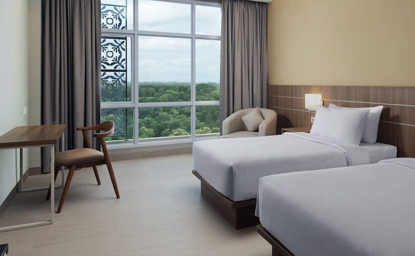 בית מלון כפרי Santika Gunungkidul