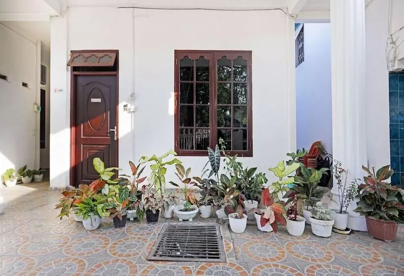 Hotelli Zein House By Oyo Rooms